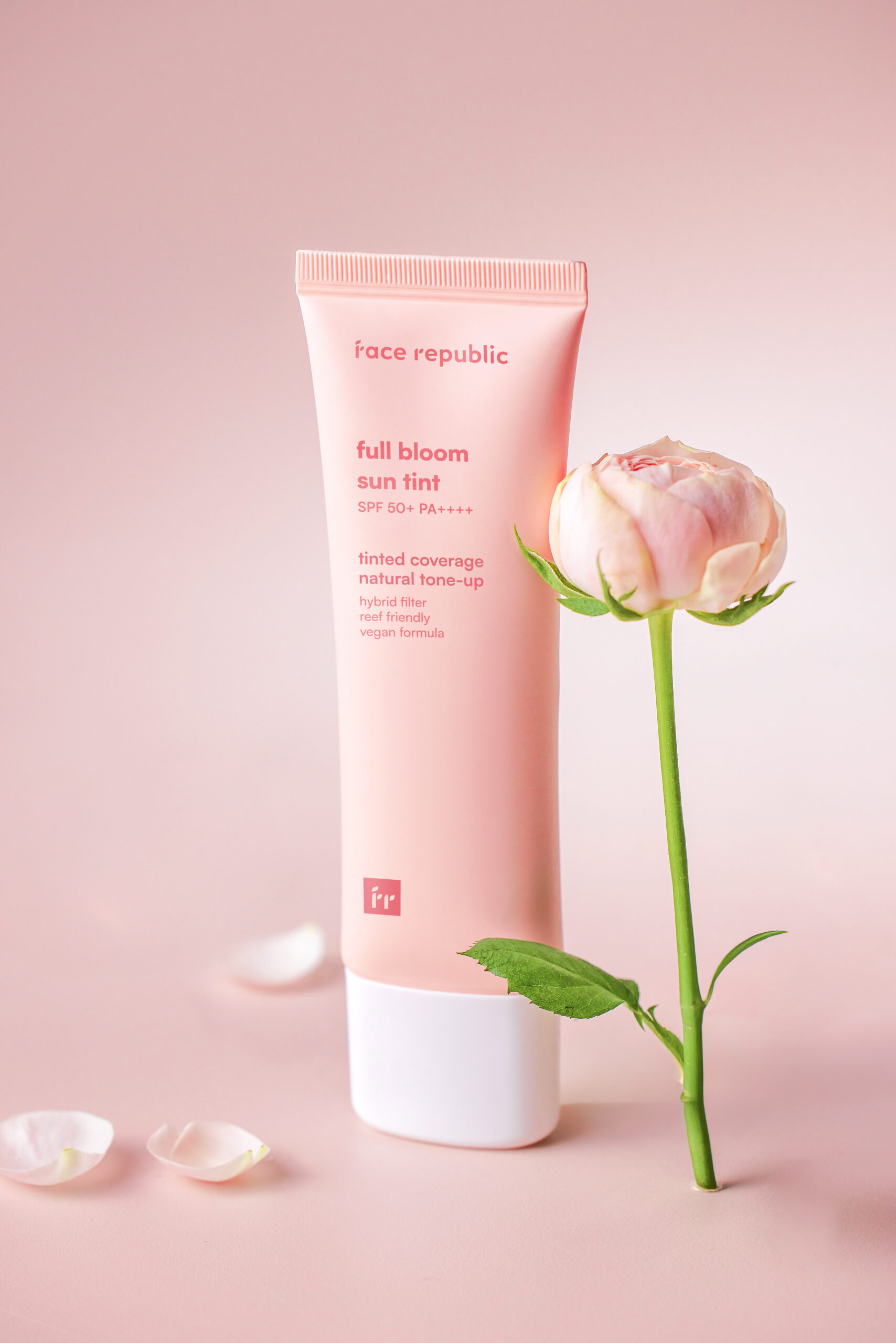 Face Republic Full Bloom Sun Tint SPF 50 - Image 3